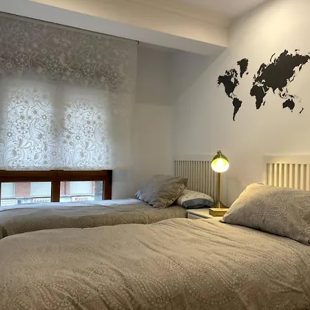 ConIde Céntrico 3 dormitorios Acogedor&Luminoso Appartamento *