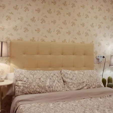 Conide Centrico - Apartamento De 3 Dormitorios Ов'єдо